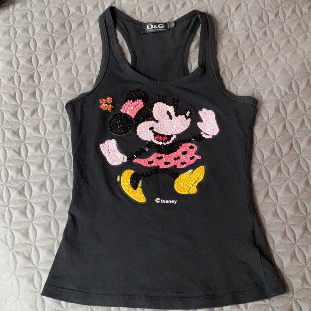 Good condition. Minor flaw - hole in tank